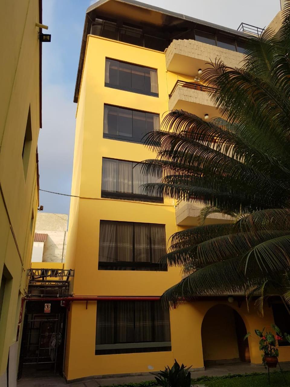 Grand Betsy Hotel 4*